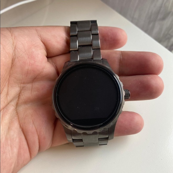 Fossil Gen 4 Smartwatch - Explorist HR 45mm No Box - Picture 2 of 8